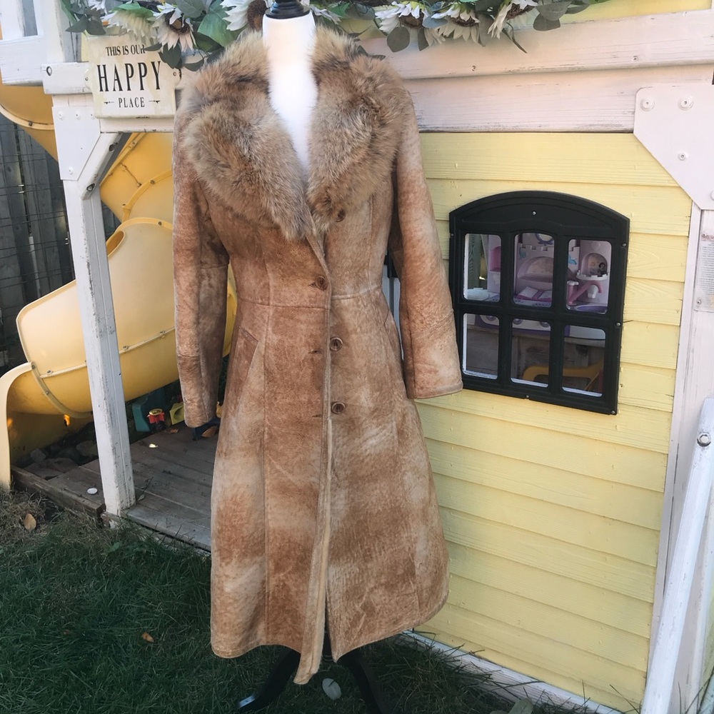 COSA NOVA Vintage Shearling Coat with Fur Collar - Picture 12 of 12